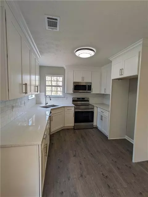 25 Shenandoah Pt, Covington, GA 30016 photo 8