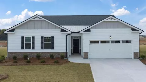 146 Daurian Dr, Statham, GA 30666