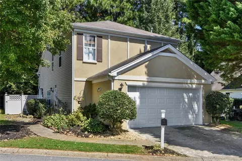 3910 Maple Valley Dr, Cumming, GA 30040