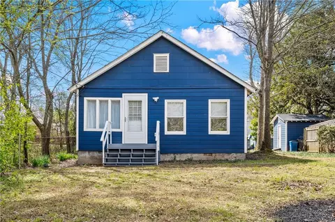 1856 Grove Ave, East Point, GA 30344