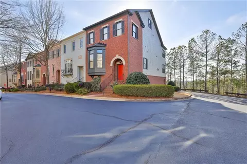 140 W Ridge Way, Roswell, GA 30076