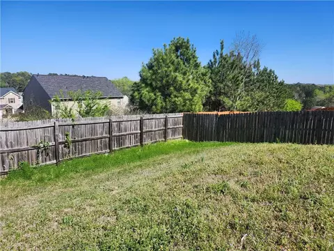 1053 Sutherland Dr, Winder, GA 30680 photo 12