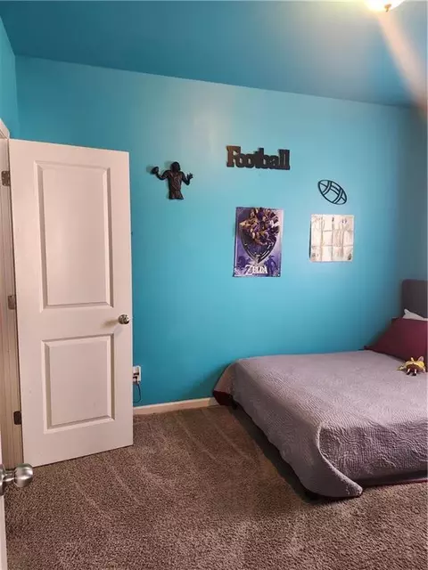1053 Sutherland Dr, Winder, GA 30680 photo 3