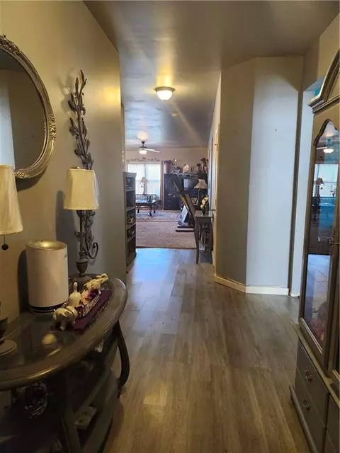 1053 Sutherland Dr, Winder, GA 30680