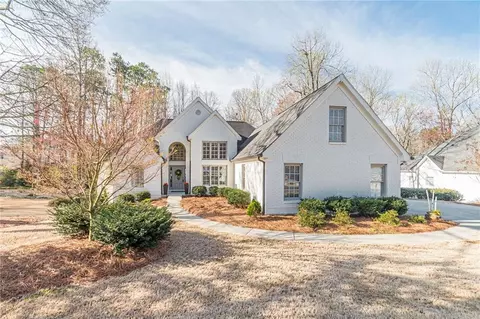 3841 Morgans Ridge Dr, Buford, GA 30519