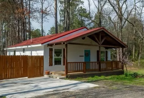 1002 Russell Hill Rd NW, Sugar Valley, GA 30746