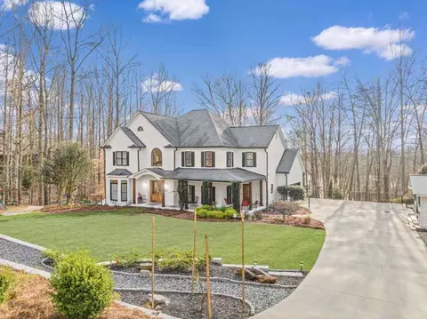 4253 Cherokee Trl, Gainesville, GA 30504