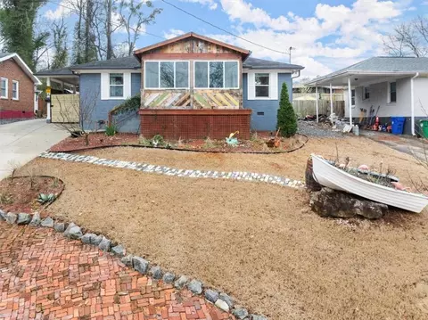 1777 Valencia Rd, Decatur, GA 30032