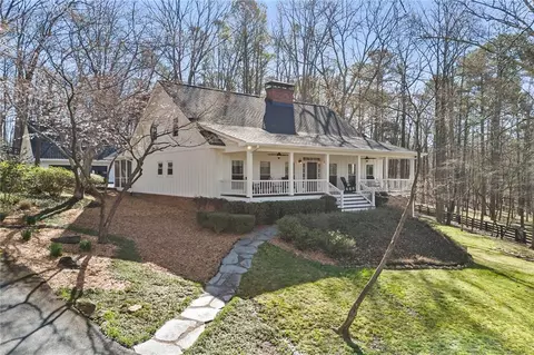 665 Dogwood Lake Trl, Alpharetta, GA 30004