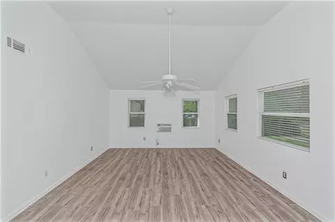 900 Sloan Ct, Jonesboro, GA 30238