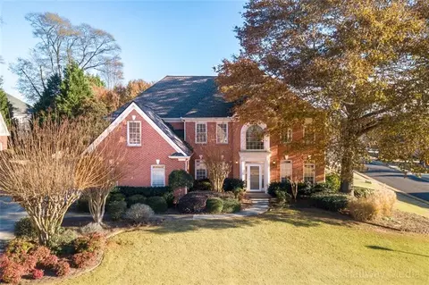998 Bonniebrook Trl, Lawrenceville, GA 30045