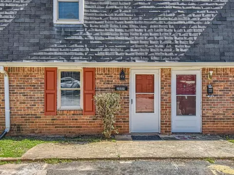 3884 Parklane Dr, Clarkston, GA 30021