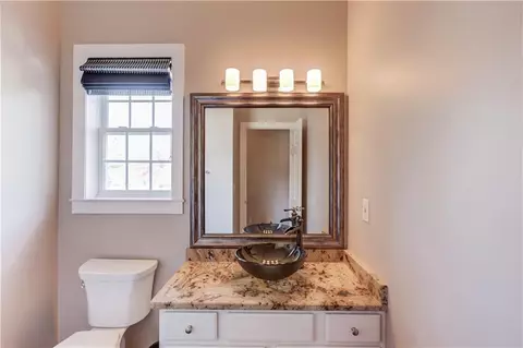 5285 Harbury Ln, Suwanee, GA 30024 photo 25