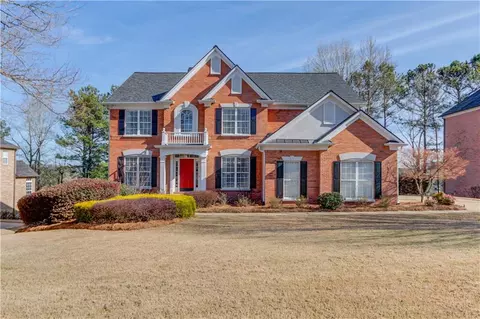5285 Harbury Ln, Suwanee, GA 30024