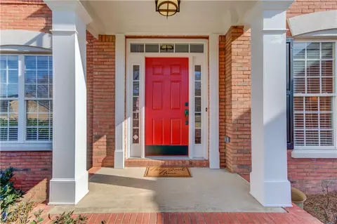 5285 Harbury Ln, Suwanee, GA 30024 photo 5