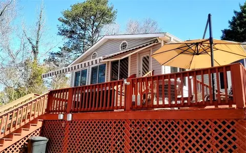 279 Oscar Ln, Jackson, GA 30233