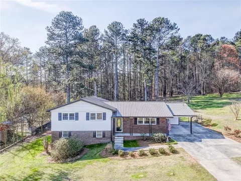 47 Tremont Dr SE, Silver Creek, GA 30173