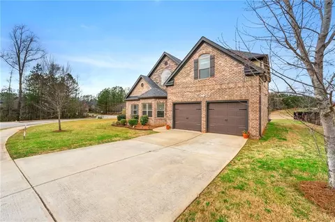 3310 Alhambra Cir, Hampton, GA 30228 photo 2
