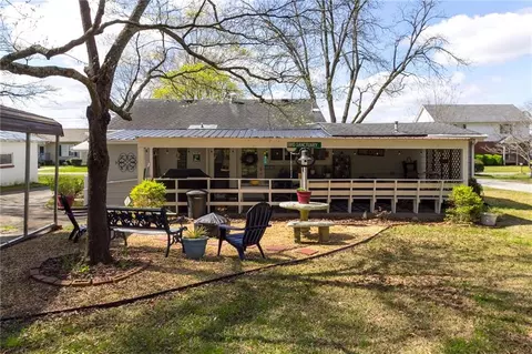 54 E Stephens St E, Winder, GA 30680 photo 7