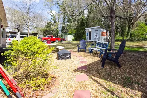 54 E Stephens St E, Winder, GA 30680 photo 10