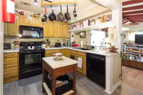 54 E Stephens St E, Winder, GA 30680 photo 18