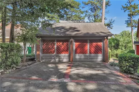 5079 Highland Hills Ct, Stone Mountain, GA 30088