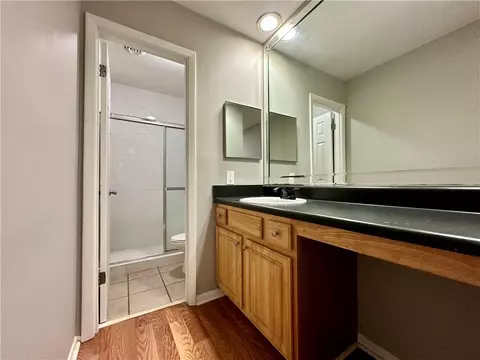 Bath - 3301 Henderson Mill Rd #D6, Chamblee, GA 30341 photo 1 of 4