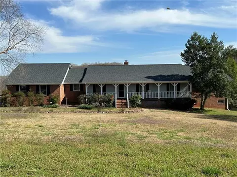 2481 Bear Creek Rd, Statham, GA 30666
