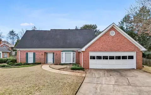 345 Stepping Stone Dr, Alpharetta, GA 30004