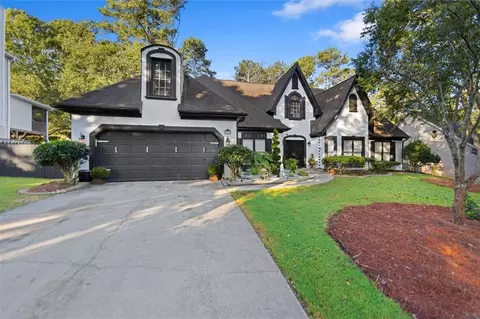 1870 Broadwell Oaks Dr, Alpharetta, GA 30004