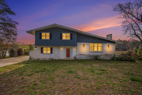 2090 Napoli Cir, Conyers, GA 30012
