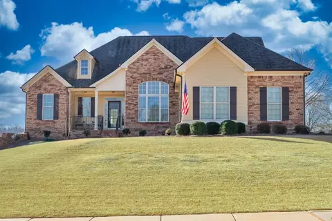 600 Durham Dr, Hoschton, GA 30548