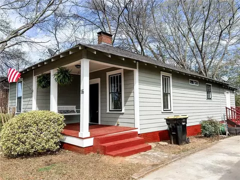 16 Powell Pl, Newnan, GA 30263