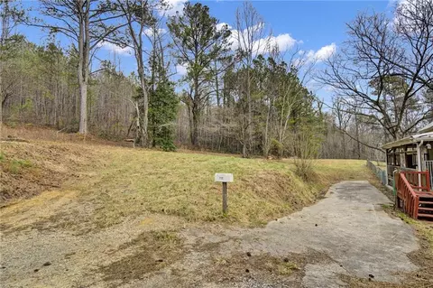 202 Arthur Rd, Cisco, GA 30708 photo 8