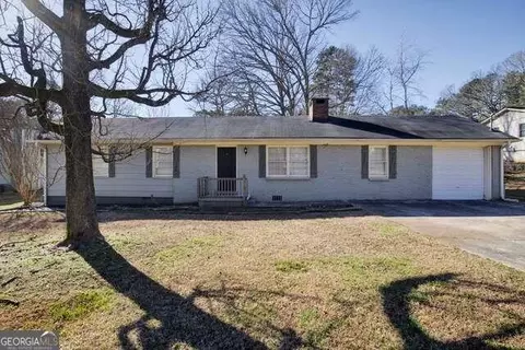 701 Bluebird Dr, Conyers, GA 30094