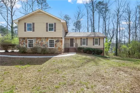 631 Buckeye Cir SE, Conyers, GA 30094
