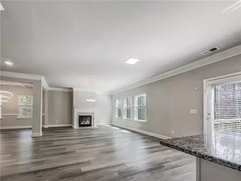 5636 Valley Loop, Fairburn, GA 30213 photo 12