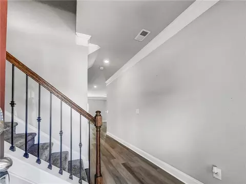 5636 Valley Loop, Fairburn, GA 30213 photo 6