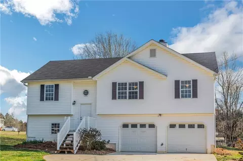 22 Shadow Ridge Dr, Dallas, GA 30157