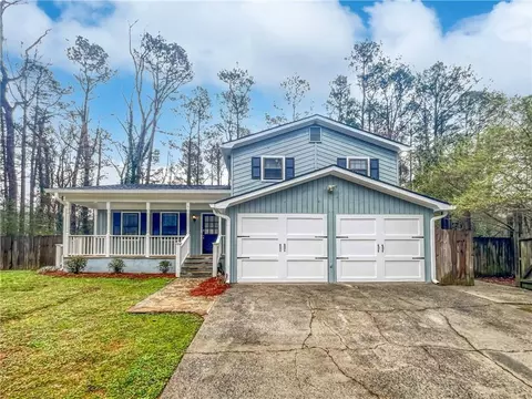219 Lake Forest Dr, Acworth, GA 30102