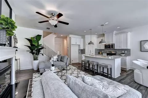 2732 Sandy Rd, Conyers, GA 30013