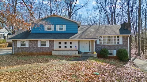 3418 Shaw Rd, Marietta, GA 30066