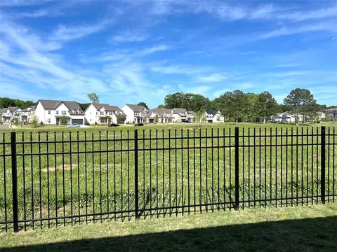 2805 Lifford Way, Duluth, GA 30097 photo 3