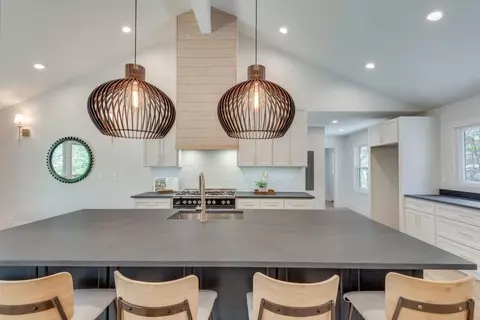 2042 Valiant Dr NE, Atlanta, GA 30345
