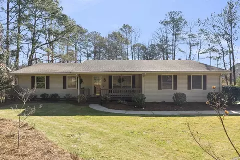 140 Mourning Dove Dr S, Fayetteville, GA 30214