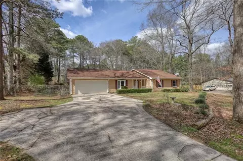 4275 Village Green Cir W, Conyers, GA 30013