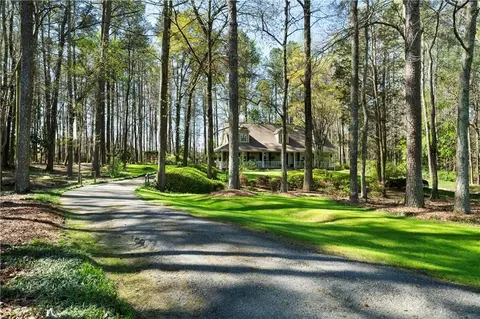 3970 Hiram Lithia Springs Rd, Powder Springs, GA 30127