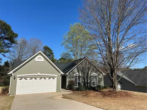 1577 Heartwood Dr, Lawrenceville, GA 30043