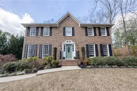 4728 Crest Knoll Dr SE, Mableton, GA 30126