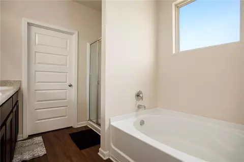 Bath - 30 Abbey Ct, Covington, GA 30016 photo 1 of 3